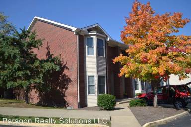 Main picture of 1625 Nicholasville Rd