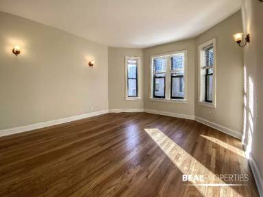 Main picture of 40385 N Ashland Ave