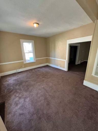 Main picture of 1432 Huestis Ave