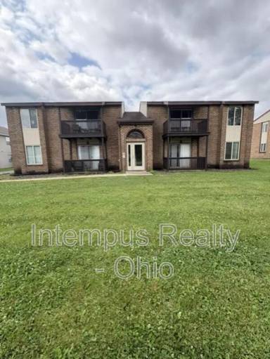 Main picture of 7469 Huntington Dr