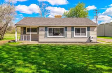Main picture of 848 Degurse Ave