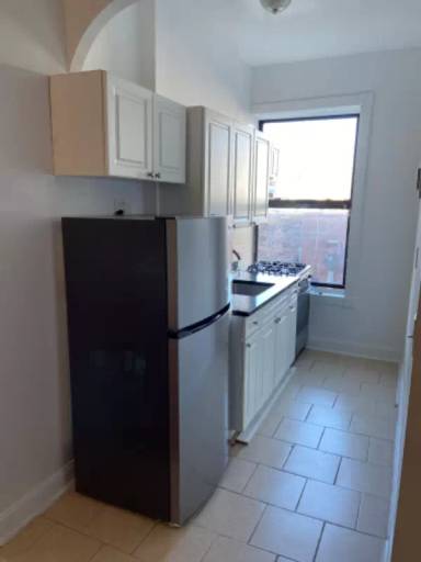 Main picture of 47 Saint Nicholas Ter