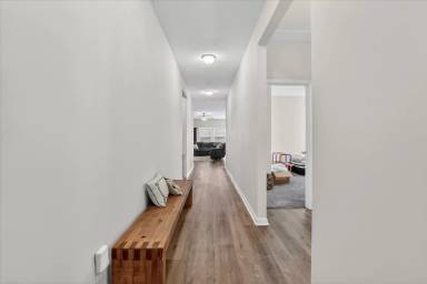 Main picture of 539 Brightleaf Cir
