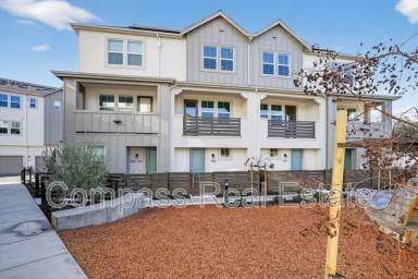 Main picture of 21061 Story St