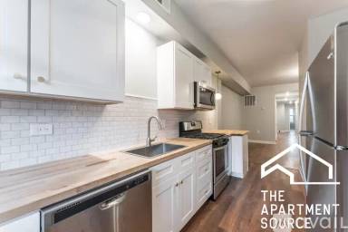 Main picture of 4611 S Prairie Ave