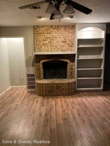 Main picture of 3223 Preston Dr