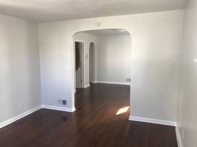 Main picture of 2709 Howard St