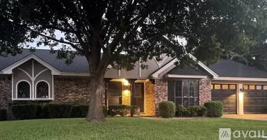 Main picture of 6216 Barcelona Dr