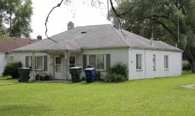 Main picture of 691 S Wheatland Ave
