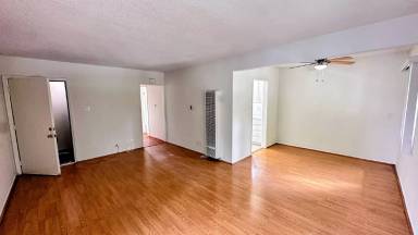 Main picture of 9571 Alwood Ave