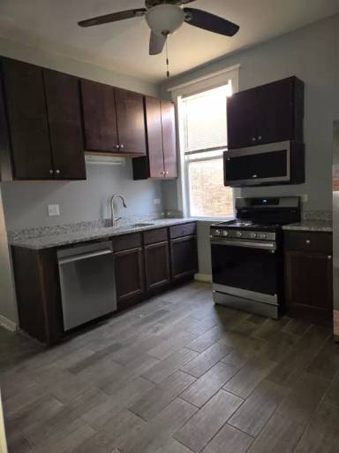 Main picture of 4910 W Van Buren St
