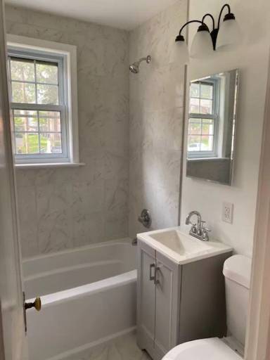 Main picture of 5712 Washington Blvd