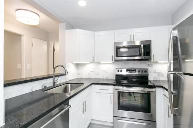 Main picture of 1235 Taylor Ave N