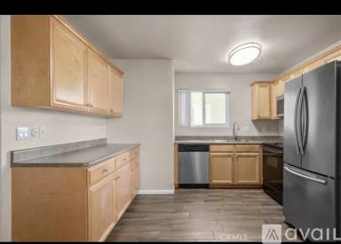 Main picture of 2536 White Oak Pl