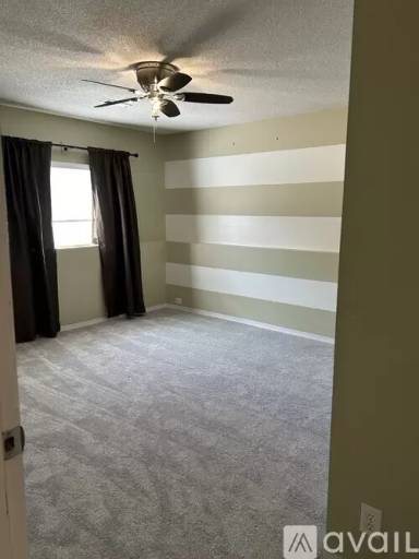 Main picture of 11004 W Grant St
