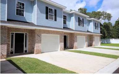 Main picture of 996 Leigh Ann Ln