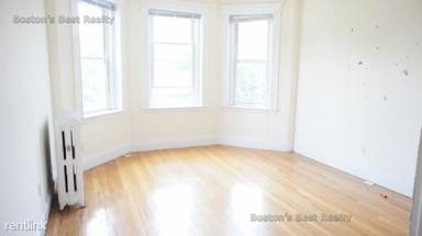 Main picture of Strathmore Road Apartments