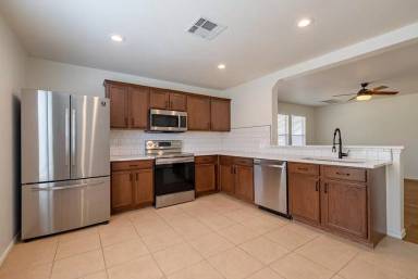Main picture of 7428-7429 Cayenne Ln