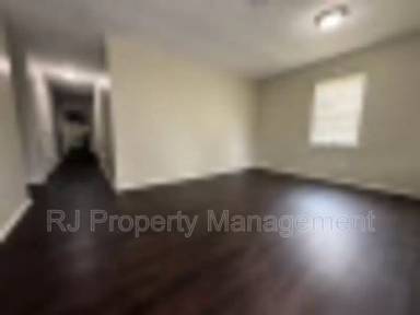 Main picture of 284 Gaston Ave