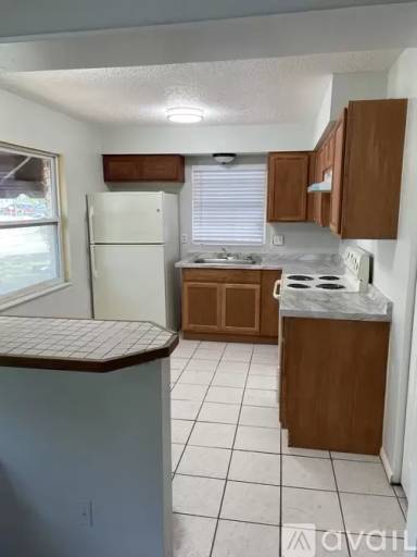 Main picture of 1014 Lake Palms Dr