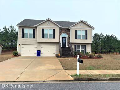 Main picture of 50 Betty Ann Ln