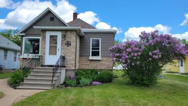 Main picture of 3818 3rd Ave W