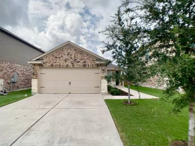 Main picture of 19909 Grover Cleveland Way