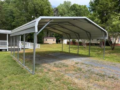 Main picture of 2289 S Lake Dr