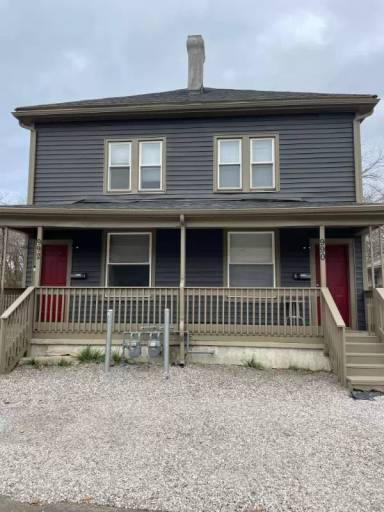 Main picture of 992 N 9th St