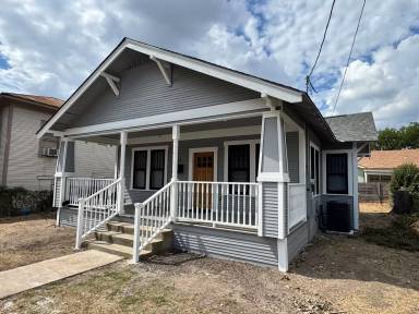 Main picture of 1321 Muncey