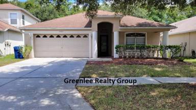 Main picture of 15933 Leatherleaf Ln
