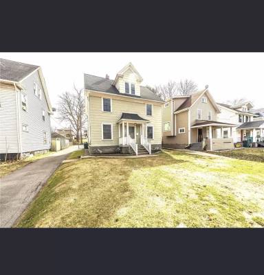 Main picture of 231 Brooks Ave