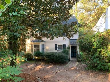 Main picture of 2818 Wayland Dr