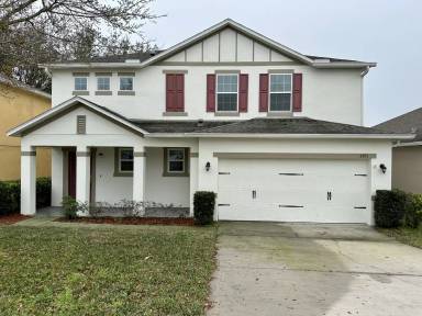 Main picture of 2451 Martins Run
