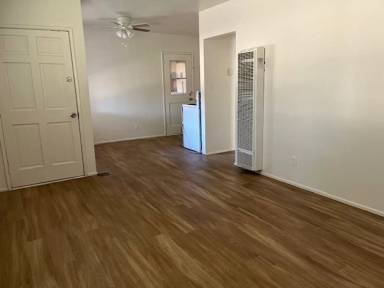 Main picture of 16150 El Camino Real