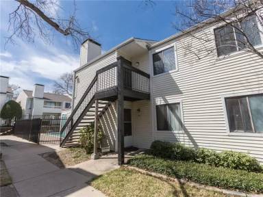 Main picture of 7431 Holly Hill Dr