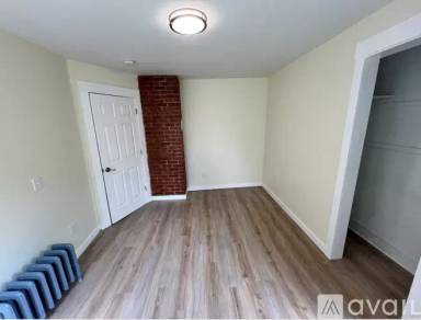 Main picture of 22 Woronoco Ave