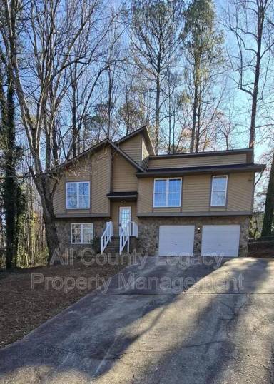 Main picture of 1063 Chisholm Trl SW