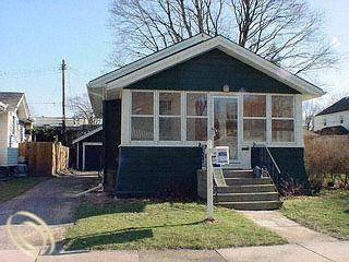 Main picture of 612 E 3rd St