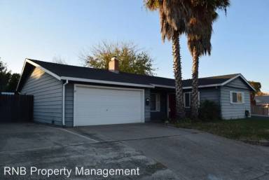 Main picture of 1500 Crestmont Ave