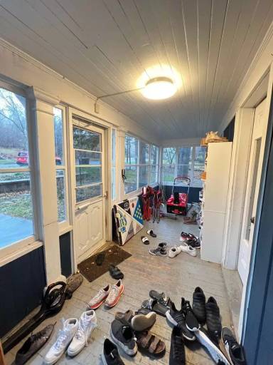 Main picture of 2132 Jefferson St