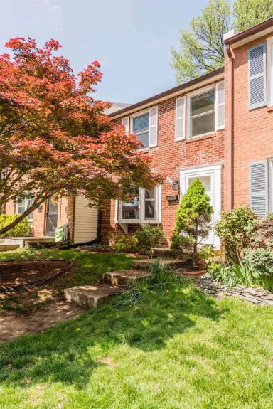 Main picture of 329 Gundry Dr
