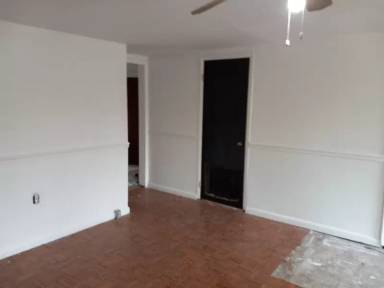 Main picture of 5829 Wayne Ave