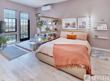 Main picture of One Harrison