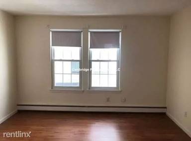 Main picture of 54 S Huntington Ave
