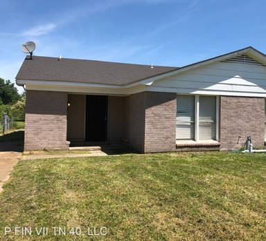 Main picture of 4496 Wooddale Ave