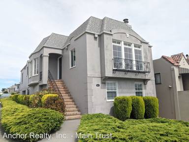 Main picture of 501 College Ave