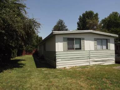 Main picture of 353 S 3rd St