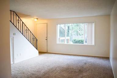 Main picture of 3595 Cedaroak Dr