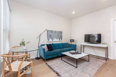 Main picture of 1230 Jackson Apartments